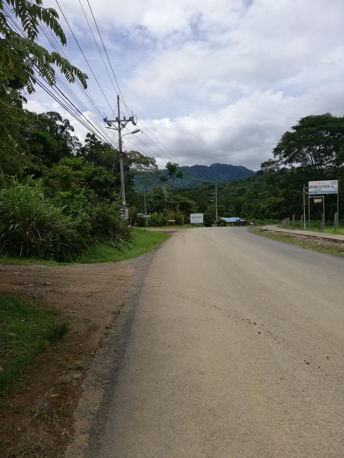 Hospedaje El Bosquecito อูวีตา ภายนอก รูปภาพ
