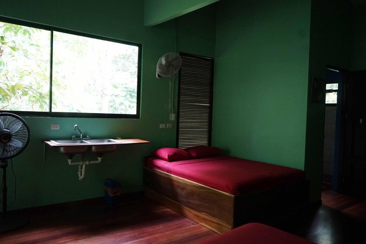 Hospedaje El Bosquecito อูวีตา ภายนอก รูปภาพ