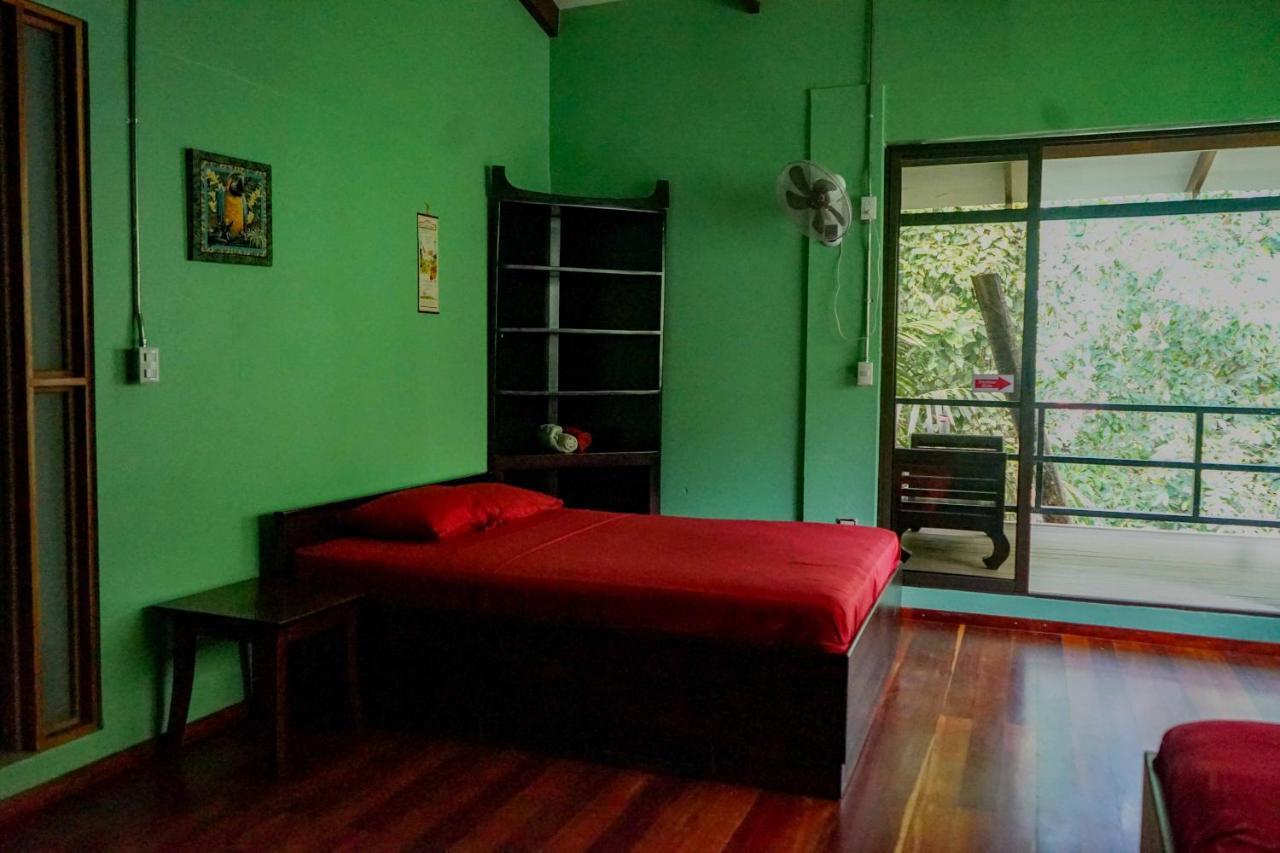 Hospedaje El Bosquecito อูวีตา ภายนอก รูปภาพ